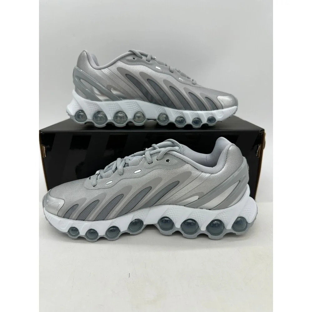 Nike Air Max DN8 Women's size 9 Metallic Silver Athletic Shoes HF5509 001